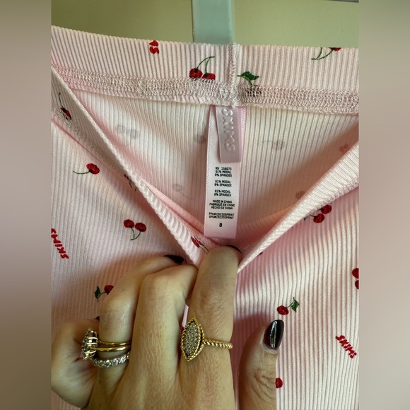 SKIMS Soft Lounge Sleepwear Cherry Bottoms - Picture 3 of 4